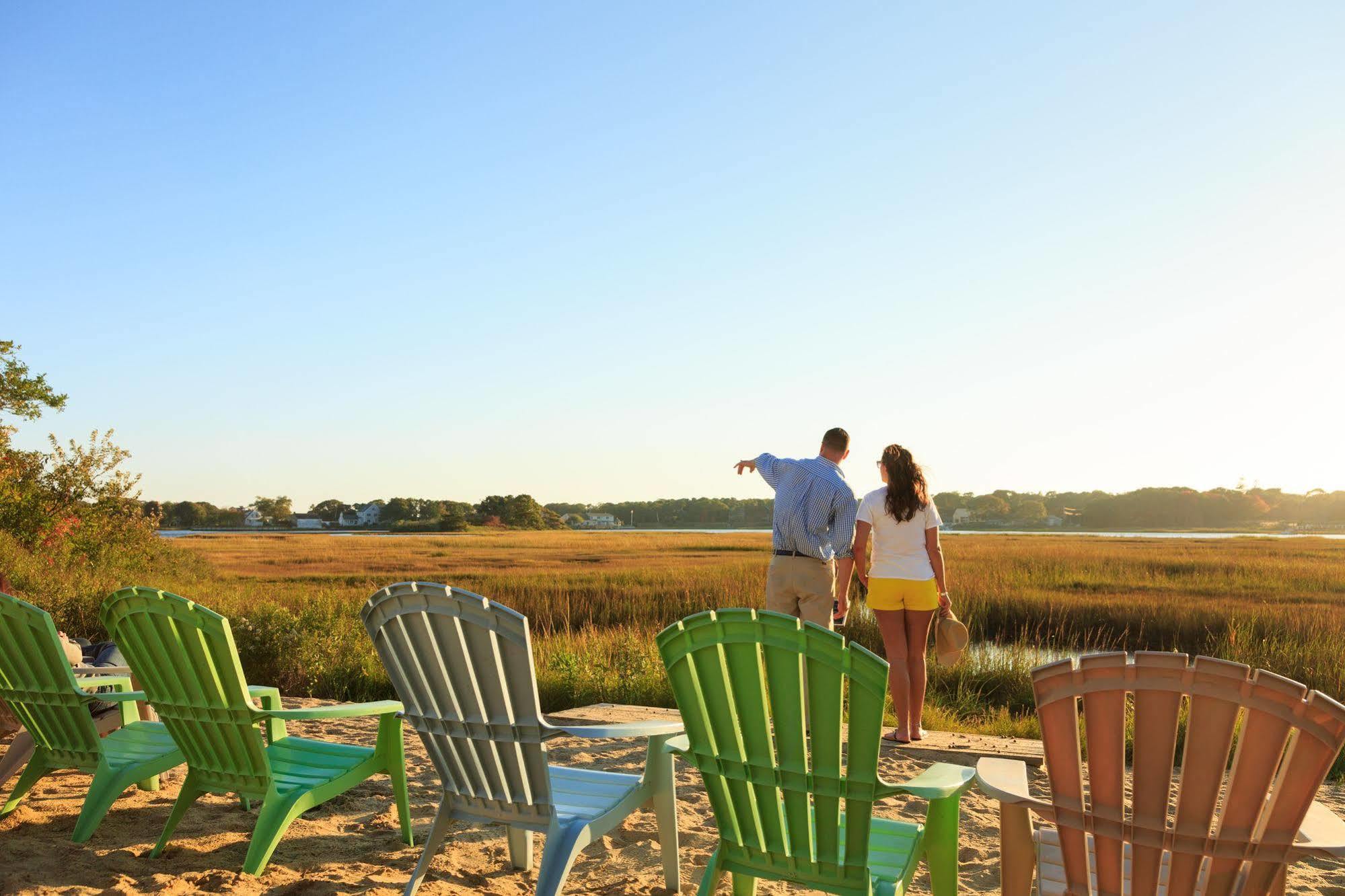 Bayside Resort Hotel West Yarmouth Exterior photo